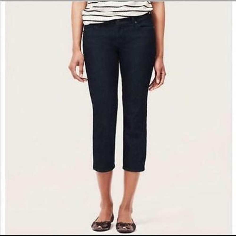 🎉HP🎉LOFT Petite Curvy Crop Denim